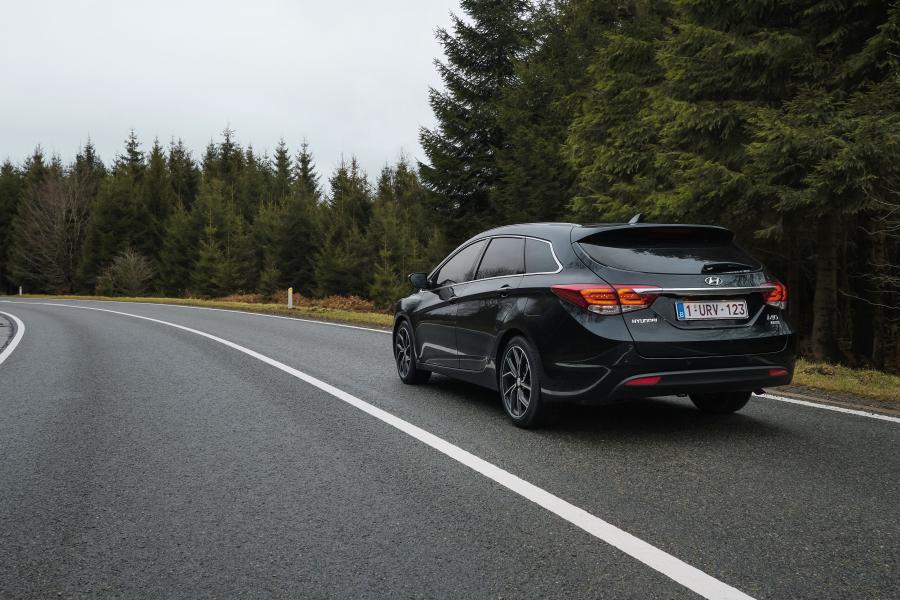  Hyundai i40 Wagon 2018 года  (WW) (фото 5 из 16)
